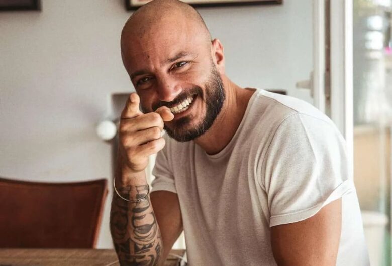 foto nicolas vaporidis concorrente isola 2022