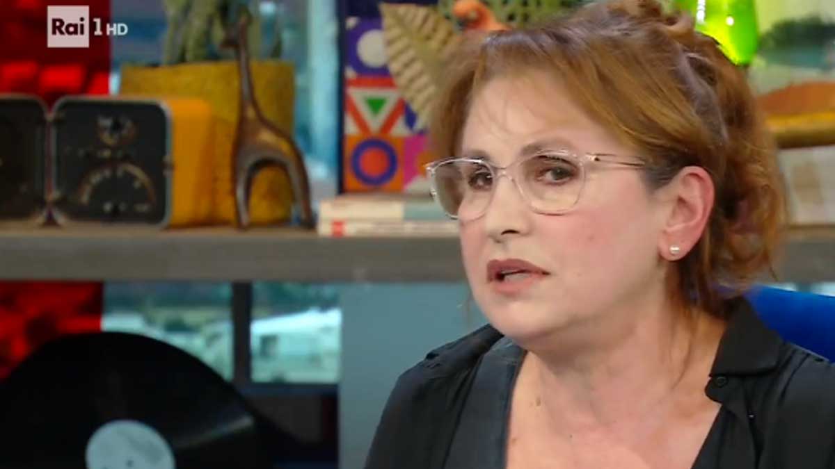 Oggi è un altro giorno, Emanuela Cortesi choc: “Subito atti di abuso a 15  anni”