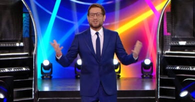 Sarabanda celebrity, squadre, cast, come funziona e ospiti: grandi nomi per Enrico Papi